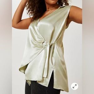 IRIDESCENT WRAP VEST